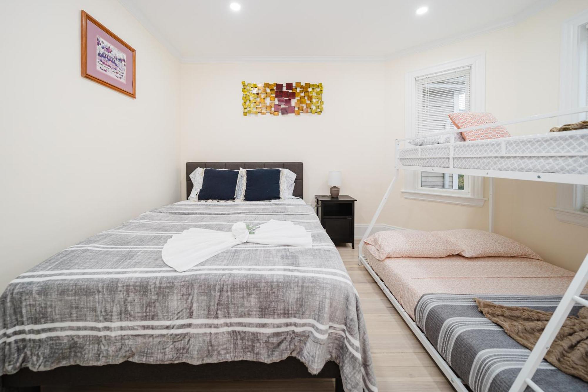 Apartment 76 Carruth - 4br Cozy And Lovely *